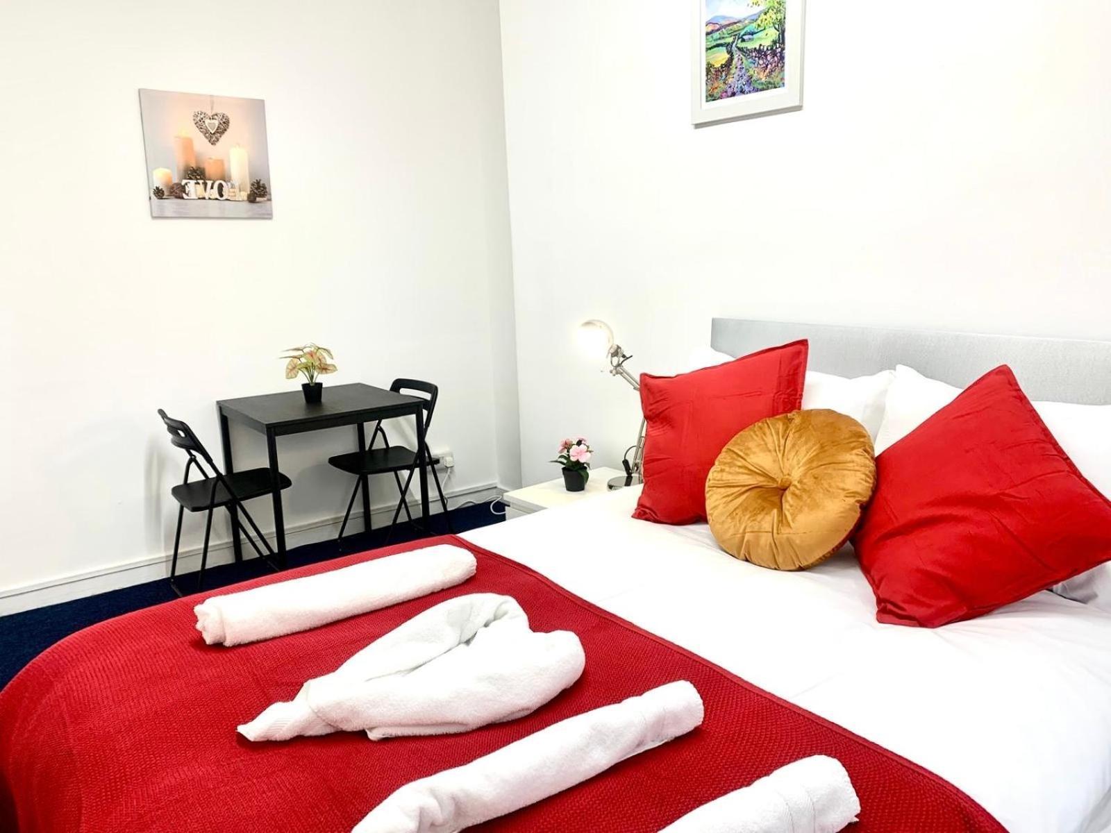Tea Revolution Bed & Breakfast ลอนดอน ภายนอก รูปภาพ